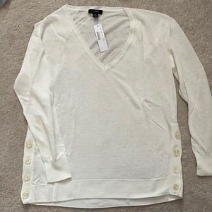 BNWT J Crew V-Neck Sweater with Side Buttons, Small